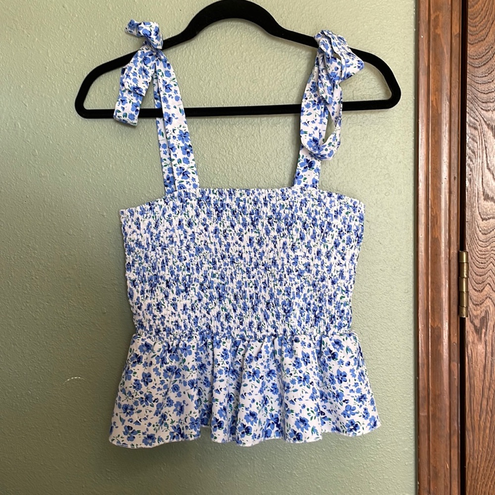 Floral Print Sleeveless Tie Shoulder Blouse